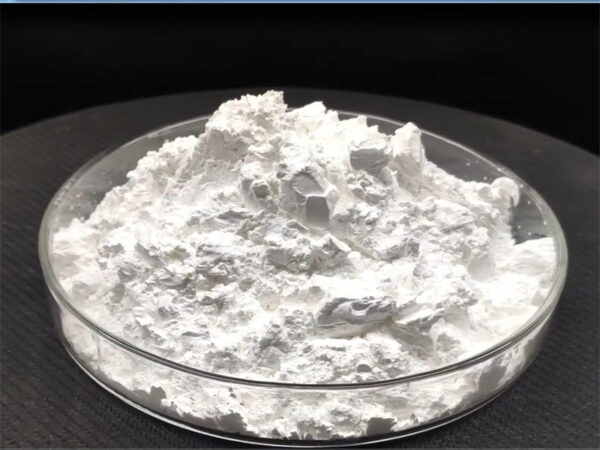 白い溶融酸化アルミニウム