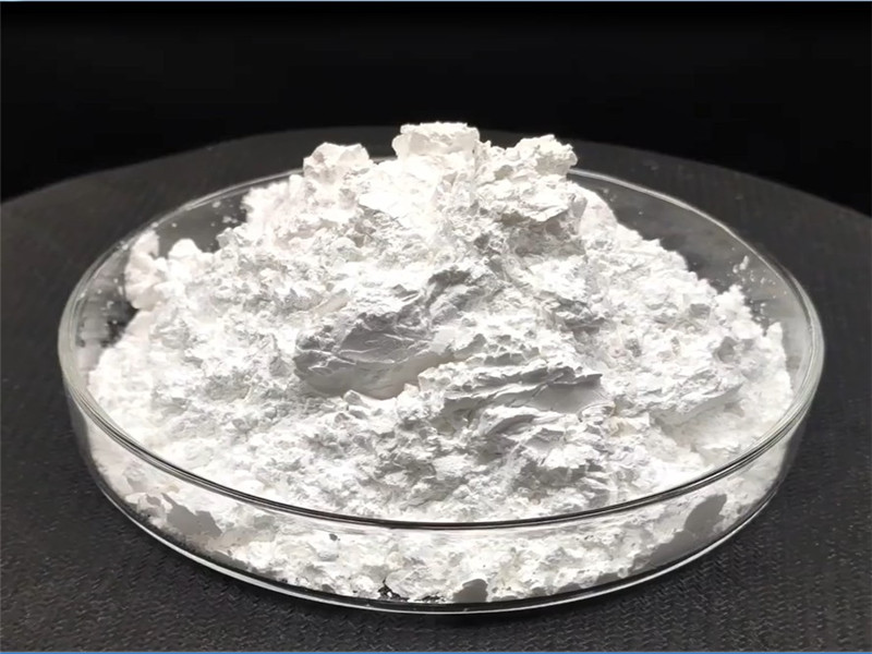 白色溶融アルミナ微粉末